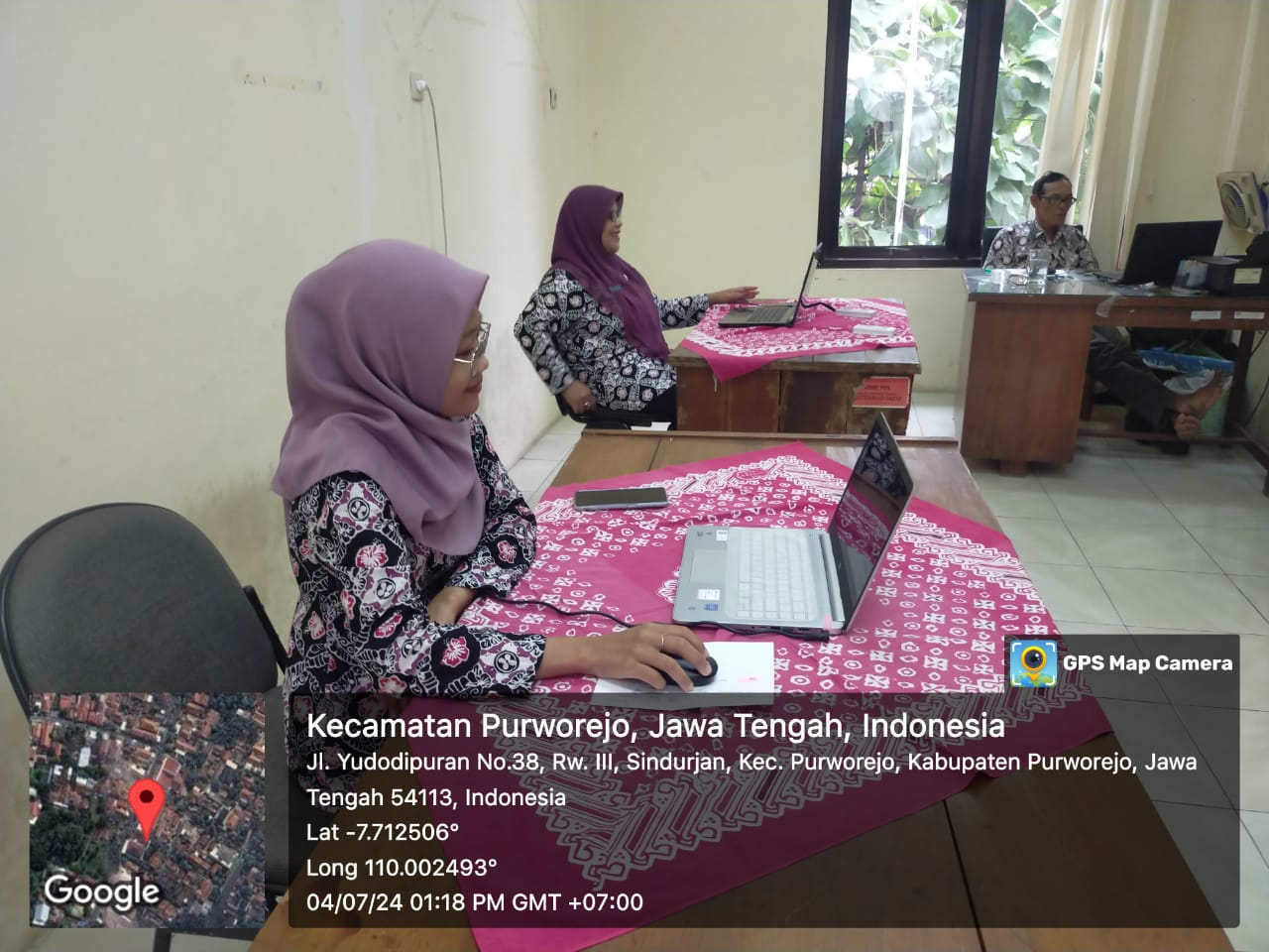 Arsiparis Dinpusip Ikuti Zoom Meeting Paparan  MTLH Kearsipan Kecamatan Grabag