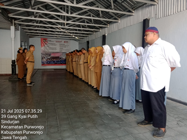 Apel Pagi : Sarana Penguatan Disiplin Pegawai