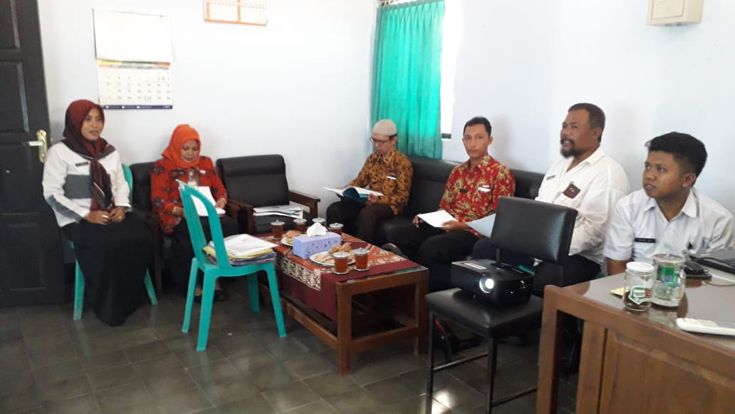 Proses_seleksi_administratif_pemilihan_duta_baca_kab__Purworejo_2019.png