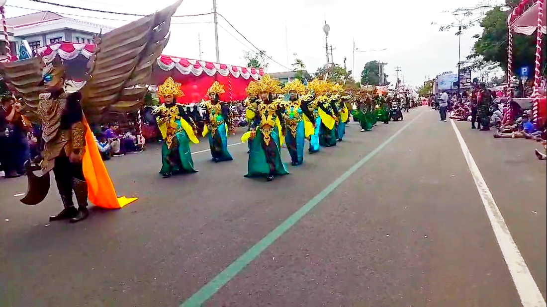 Dinpusip Kabupaten Purworejo Semarakkan Karnaval HUT Ke-79 Kemerdekaan RI dengan Rute Baru yang Lebih Panjang