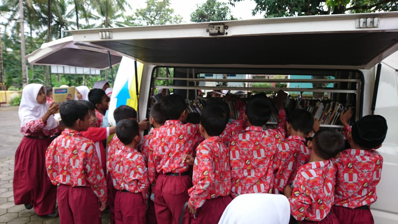 Penyediaan Bahan Pustaka Buku untuk Meningkatkan Indeks Kegemaran Membaca Masyarakat