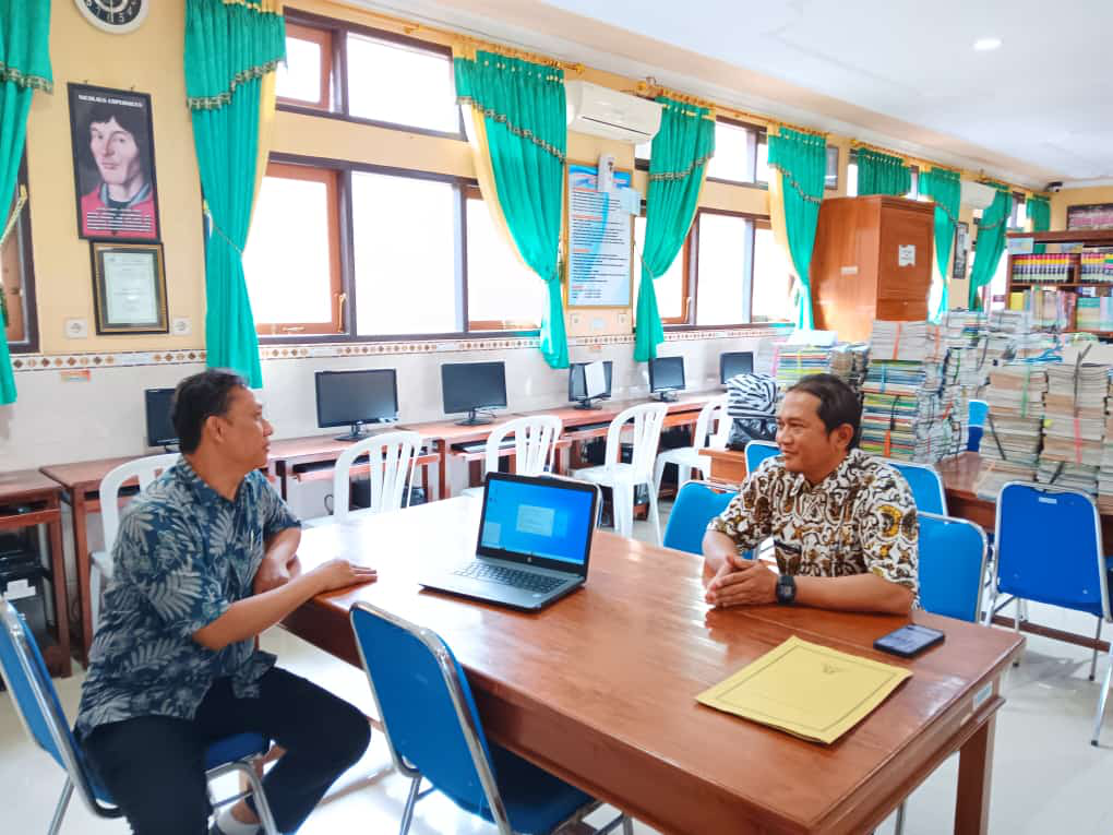 Peningkatan Kualitas Penyelenggaraan Perpustakaan, Dinpusip adakan Pembinaan Akreditasi Perpustakaan Tahap Kedua