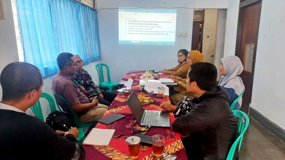 Rakor Lanjutan Persiapan Bimtek Penulisan Berbasis Konten Budaya Lokal