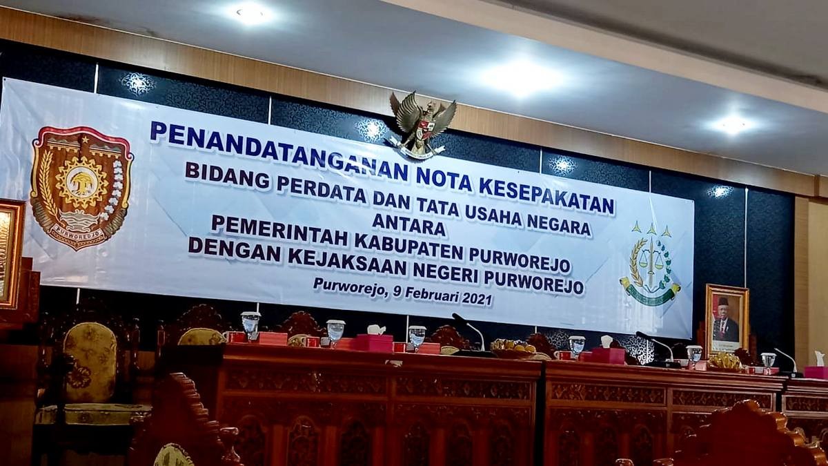 Penandatanganan Nota Kesepakatan Antara Pemkab Purworejo dan Kejaksaan Negeri