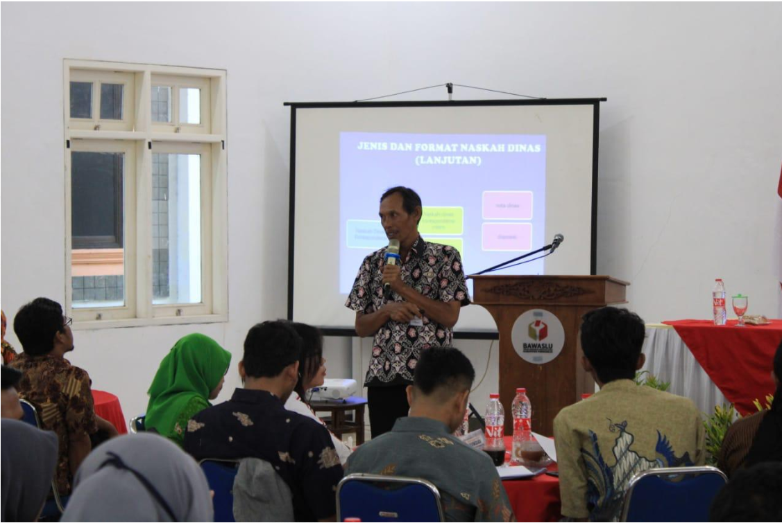 Tertib Kelola Arsip Bawaslu Purworejo 