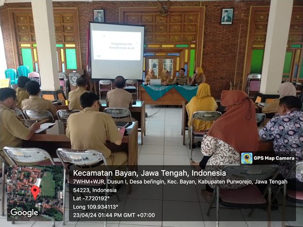 Bimbingan Teknis Kearsipan Dalam Rangka Persiapan Audit Di  Kec. Bayan Berjalan Lancar